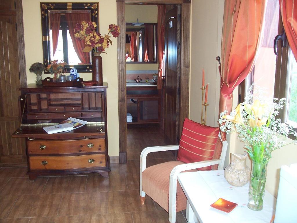 Laurel De La Reina Bed & Breakfast - Boutiqueラ・スビア エクステリア 写真