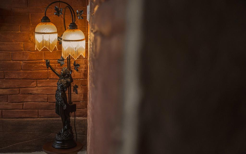 Laurel De La Reina Bed & Breakfast - Boutiqueラ・スビア エクステリア 写真
