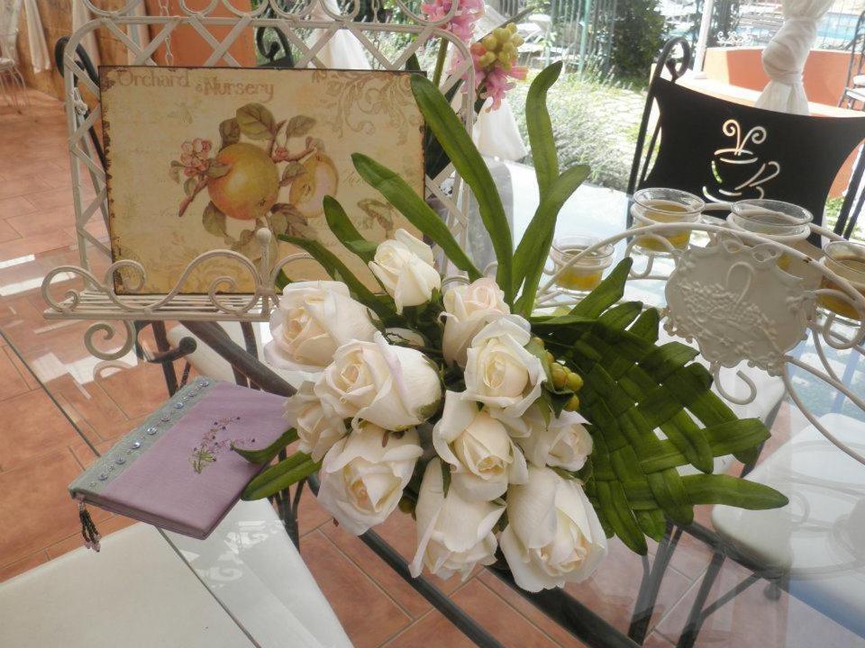 Laurel De La Reina Bed & Breakfast - Boutiqueラ・スビア エクステリア 写真