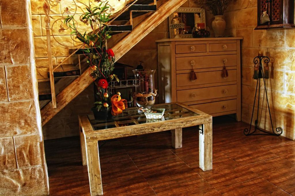 Laurel De La Reina Bed & Breakfast - Boutiqueラ・スビア エクステリア 写真