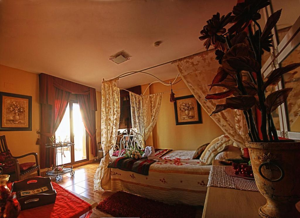 Laurel De La Reina Bed & Breakfast - Boutiqueラ・スビア エクステリア 写真